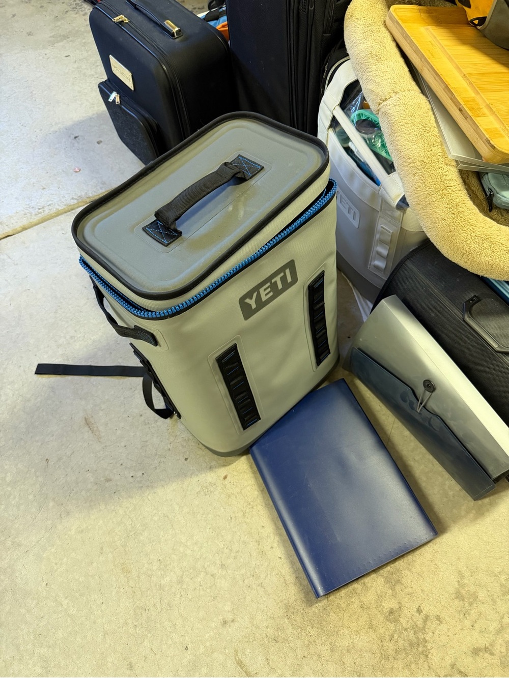 Yeti Light Gray Cooler Pack with Blue Zipper Trim